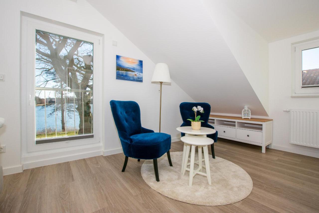 5 Sterne Ferienhaus Direkt Am See Mit Sauna-Kamin-Garten Krakow am See Exteriör bild